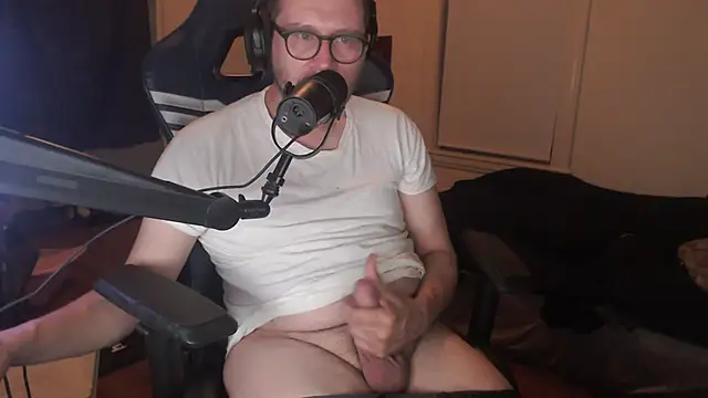 chicostick413 online show from 25, 9, 2025