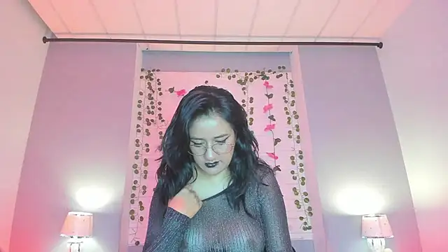 KylieMaxwell online show from 14, 3, 2025