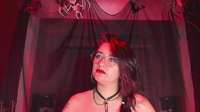 KylieMaxwell online show from 19, 10, 2025