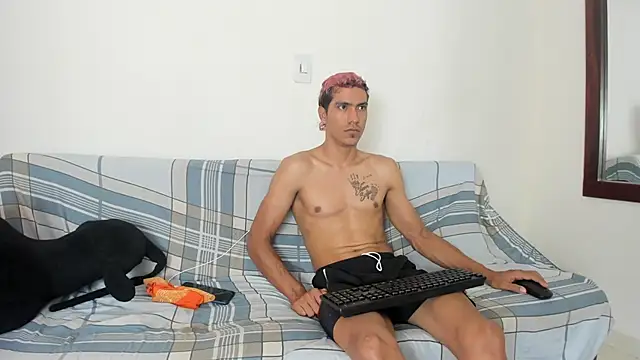 QuinnAndpuma1 online show from 23, 2, 2025