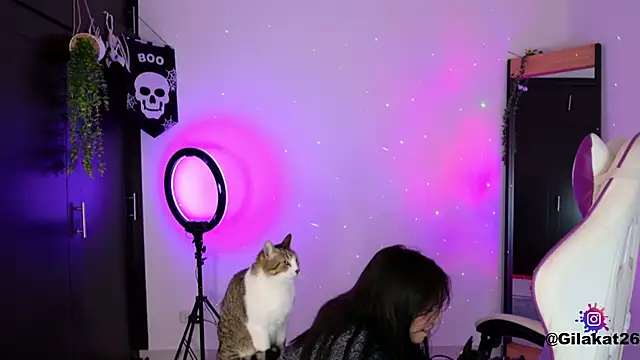 GilaKat online show from 10, 11, 2025