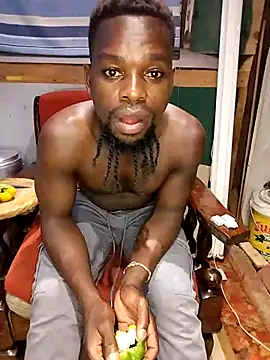 Snapshot of Chocolate_factory_man chatting on 20, 2, 2025 Chocolate factory man online show from 20, 2, 2025