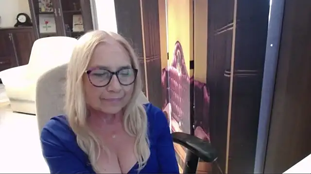 Snapshot of sofia_xkiss chatting on 12, 7, 2026 sofia xkiss online show from 12, 7, 2026