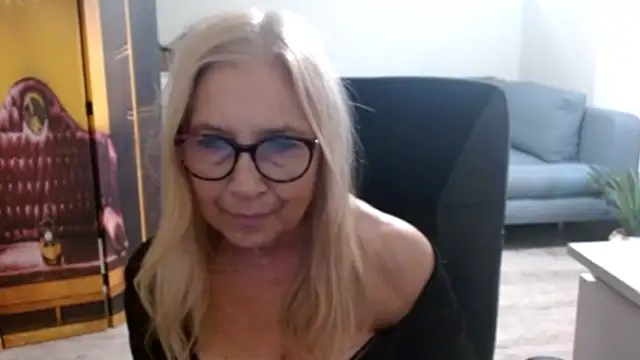 sofia xkiss online show from 27, 11, 2025