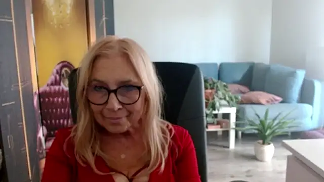 sofia xkiss online show from 2, 10, 2025