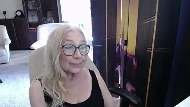 Snapshot of sofia_xkiss chatting on 26, 6, 2026 sofia xkiss online show from 26, 6, 2026
