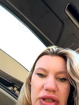 Snapshot of justmila chatting on 15, 9, 2025 justmila online show from 15, 9, 2025