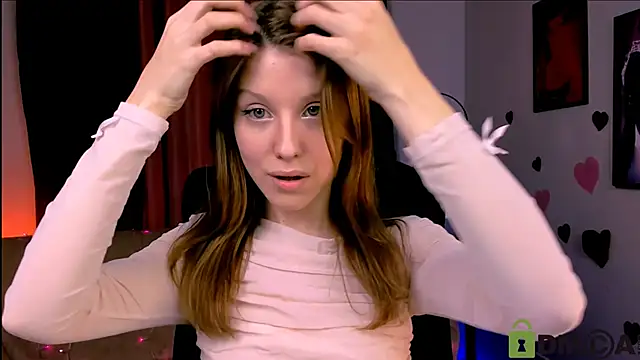 candy flossie online show from 28, 2, 2025