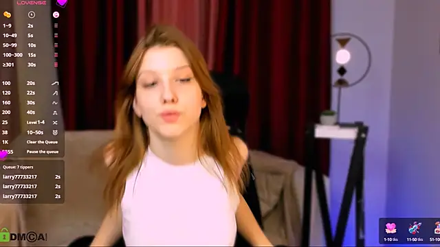 candy flossie online show from 4, 2, 2025