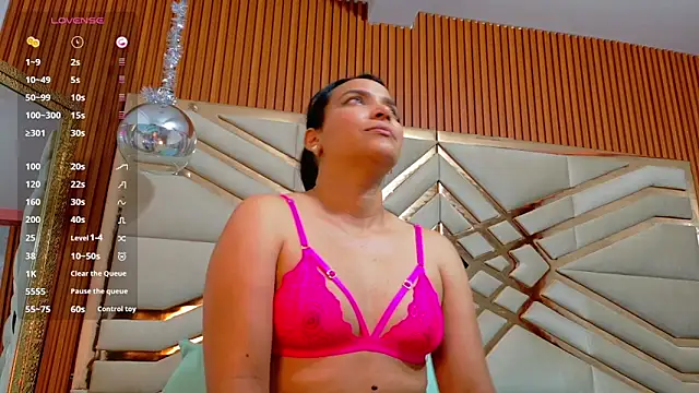 Sluttyandmature online show from 7, 3, 2026