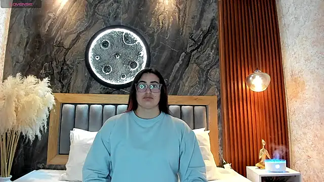 BellaPeers  online show from 22, 5, 2026