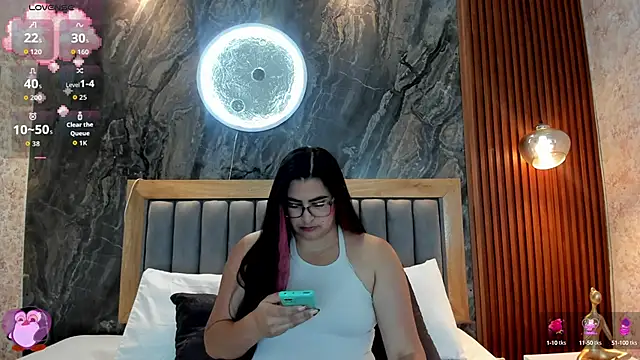 BellaPeers  online show from 10, 9, 2025