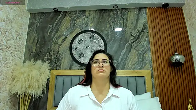 BellaPeers  online show from 31, 5, 2026