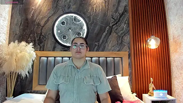 BellaPeers  online show from 20, 5, 2026