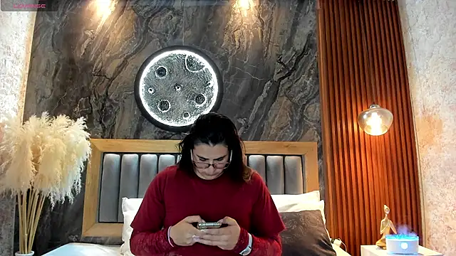 BellaPeers  online show from 24, 5, 2026