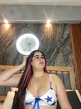 BellaPeers  online show from 23, 9, 2025