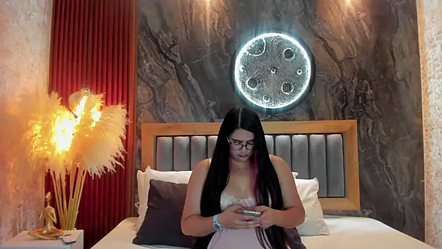 BellaPeers  online show from 20, 11, 2025