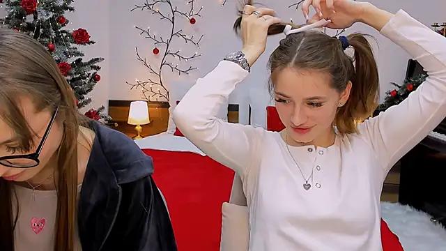 Snapshot of queenofjoyy chatting on 20, 12, 2024 queenofjoyy online show from 20, 12, 2024