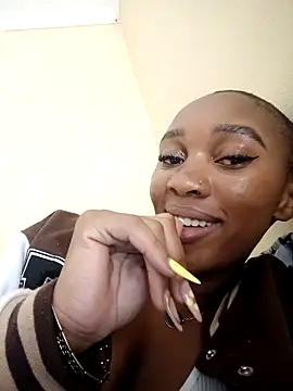 Shria107 online show from 2, 11, 2025