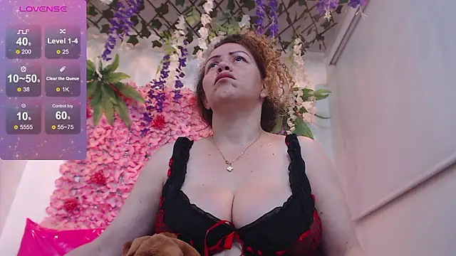 BLONDE SEXYHOT online show from 19, 2, 2026