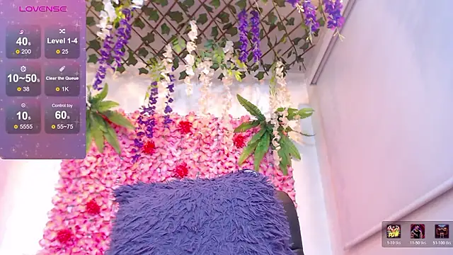 BLONDE SEXYHOT online show from 6, 2, 2026