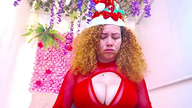 BLONDE SEXYHOT online show from 3, 12, 2025