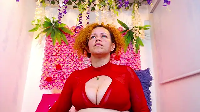 BLONDE SEXYHOT online show from 15, 11, 2025