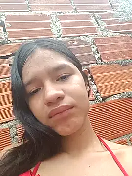 Little Pau Dirty online show from 25, 10, 2025