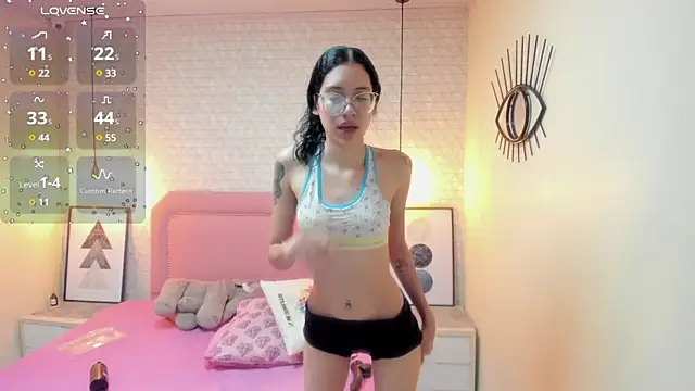 Snapshot of MAILYLOVE1 chatting on 17, 2, 2025 MAILYLOVE1 online show from 17, 2, 2025