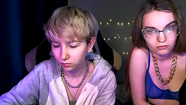 velvetvalkyries online show from 18, 3, 2025