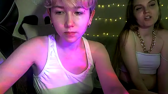 velvetvalkyries online show from 15, 3, 2025