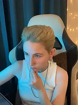 velvetvalkyries online show from 5, 1, 2025