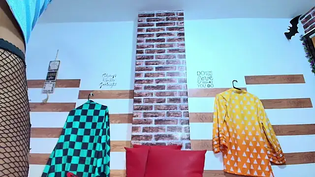 sofia fer online show from 10, 11, 2025