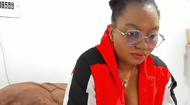 mia-harly online show from 2, 1, 2025