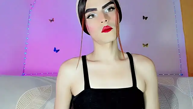 Snapshot of TatiGil chatting on 19, 6, 2026 TatiGil online show from 19, 6, 2026