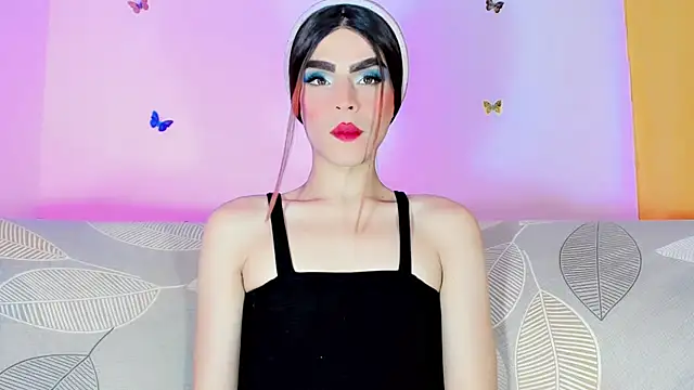 TatiGil online show from 23, 4, 2026