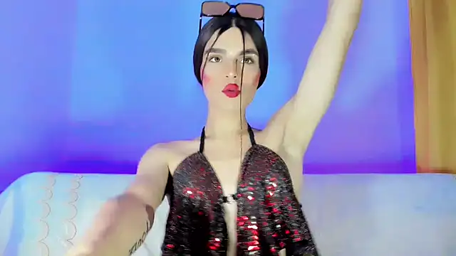 TatiGil online show from 31, 10, 2025