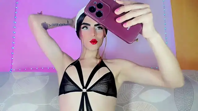 TatiGil online show from 22, 5, 2026