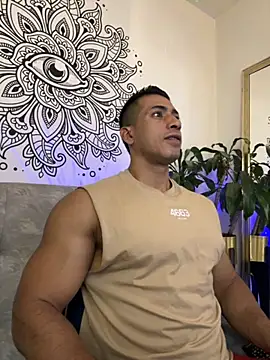 Snapshot of aaroncolombia chatting on 14, 10, 2025 aaroncolombia online show from 14, 10, 2025