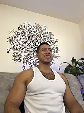 Snapshot of aaroncolombia chatting on 1, 11, 2025 aaroncolombia online show from 1, 11, 2025