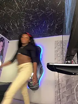 Thyana LS online show from 13, 3, 2025