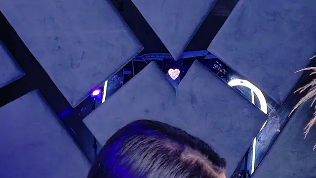 KylieWhite online show from 12, 10, 2025