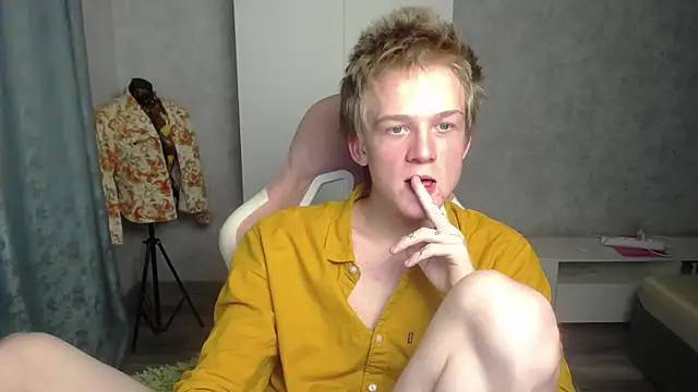 sweetserenity5 online show from 13, 2, 2025