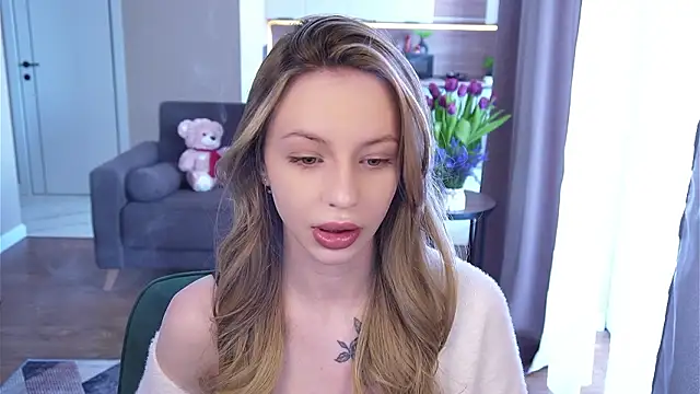 wowmolly online show from 11, 3, 2026