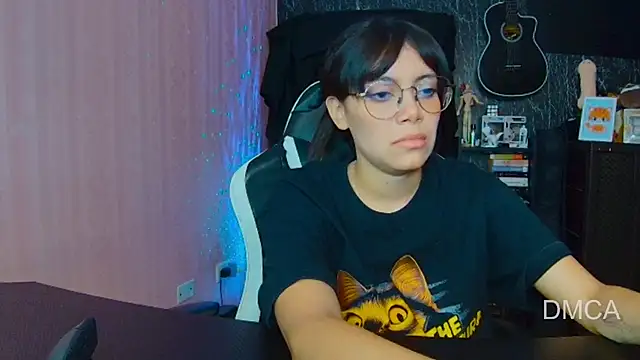 Drea Foox online show from 9, 10, 2025