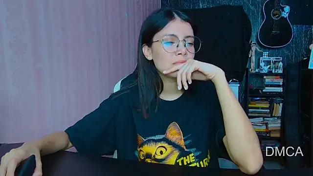 Drea Foox online show from 25, 9, 2025