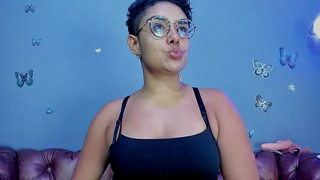 Kaira mosse online show from 26, 11, 2025