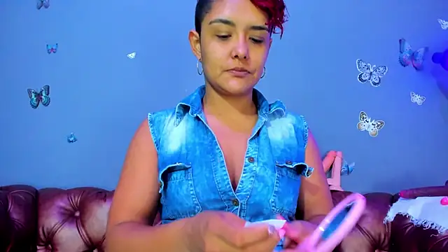 Snapshot of Kaira_mosse chatting on 3, 6, 2026 Kaira mosse online show from 3, 6, 2026