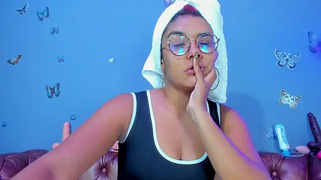 Kaira mosse online show from 7, 4, 2026