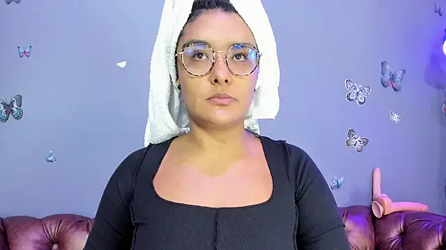 Kaira mosse online show from 22, 10, 2025